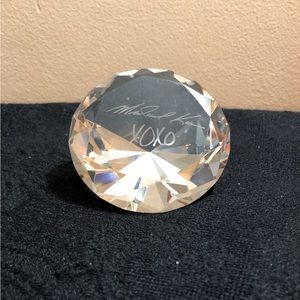 Michael Kors Diamond Cut Crystal XOXO Signed Paperweight